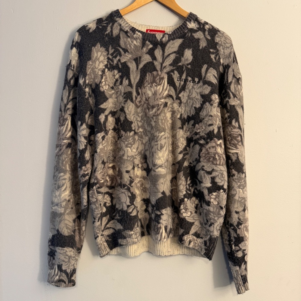 Supreme Floral Angora Lambswool Blend Sweater Grey Black SS19 Mens Size Medium